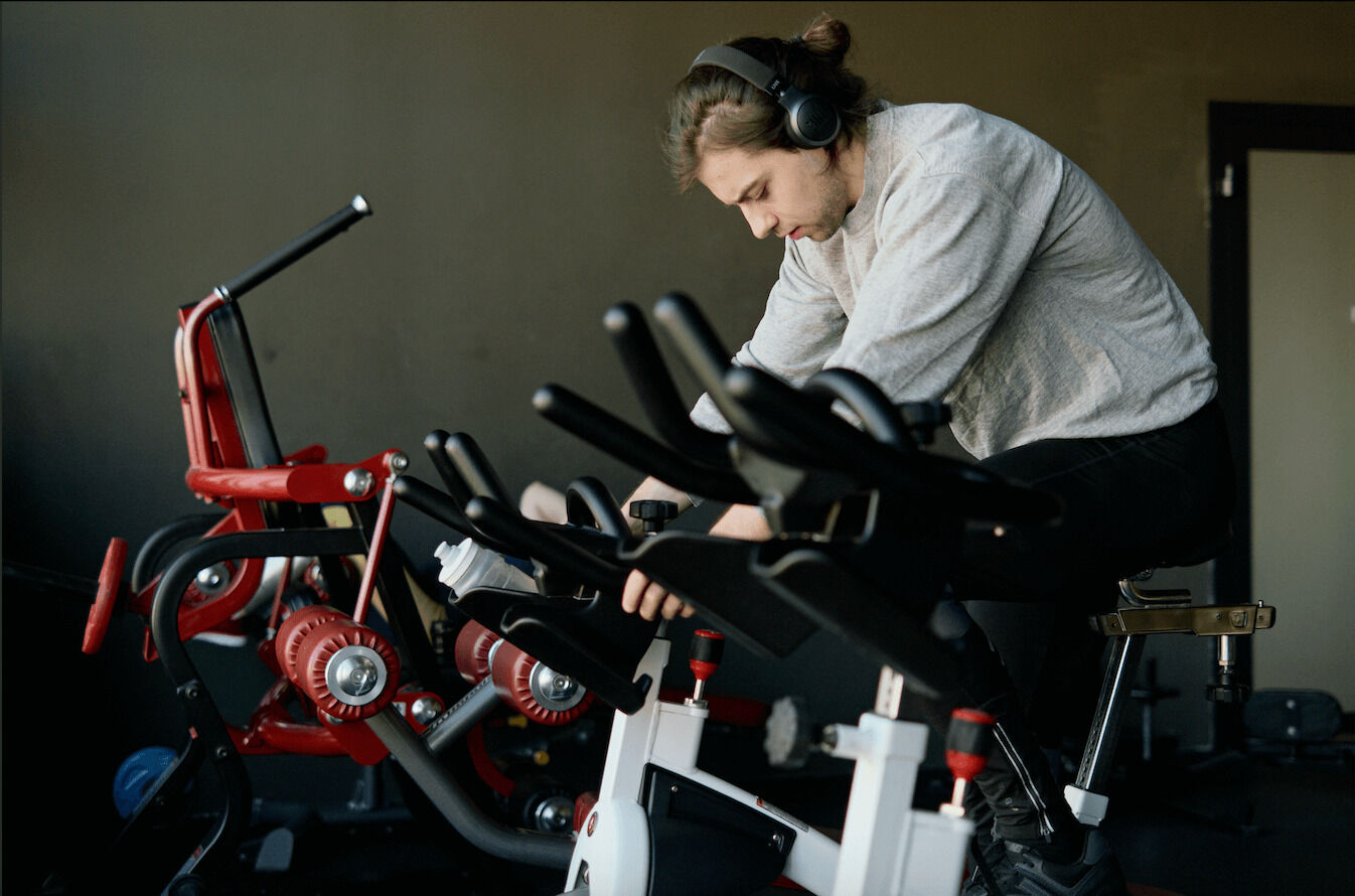 6 Reasons Why a Spinning Workout Is So Popular