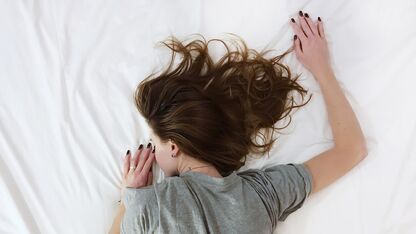 7 Bedtime Habits That Will Make You Healthier and Happier