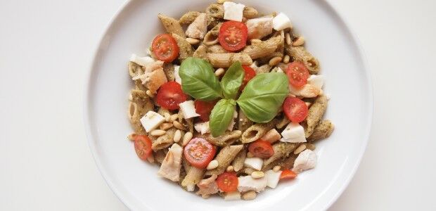 Recipe alert! Healthy chicken pesto pasta