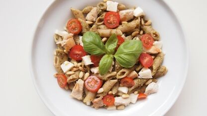 Recipe alert! Healthy chicken pesto pasta