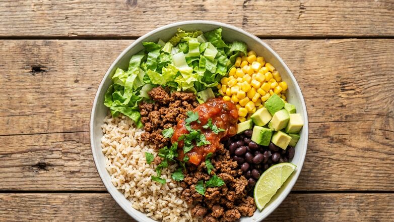 Recept: Burrito Bowl with Ground Beef and Avocado